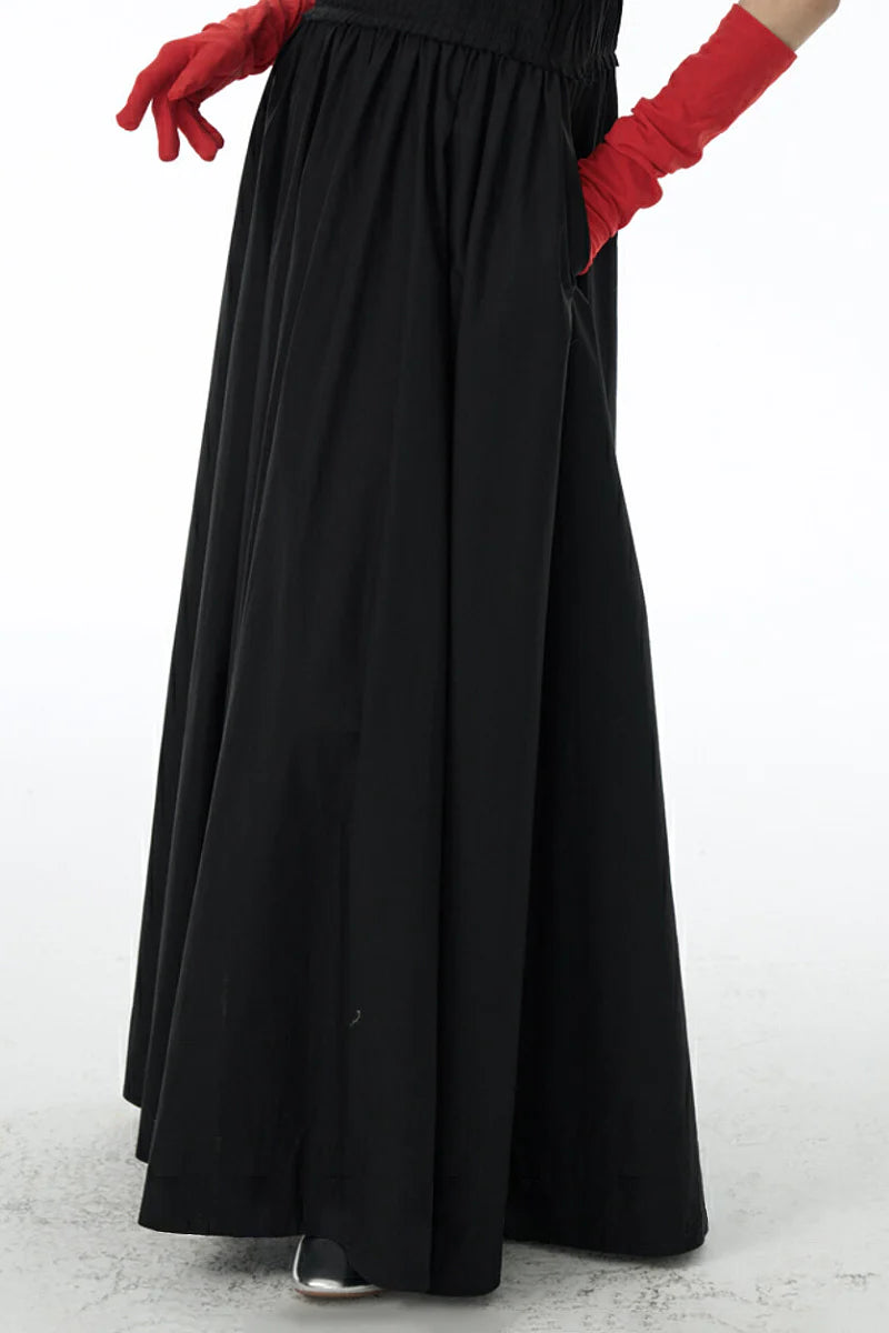 Black Sleeveless Pleated Square-Neck Tank Midi Dress